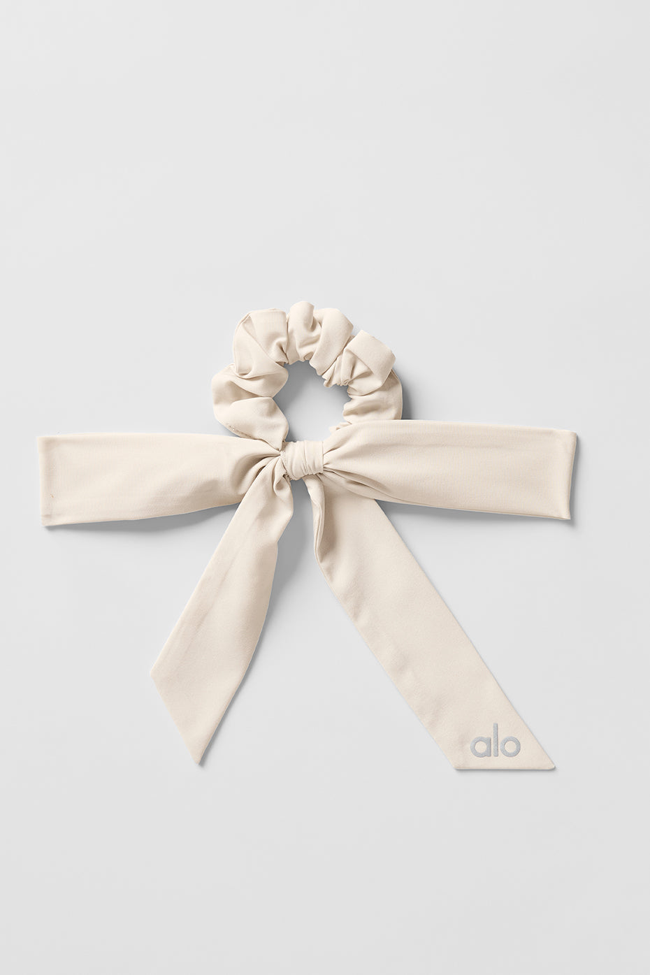 Love Knots Tie Scrunchie - Bone