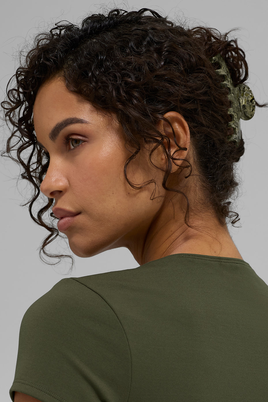 90's Claw Clip - Green Olive Marble - Image 5