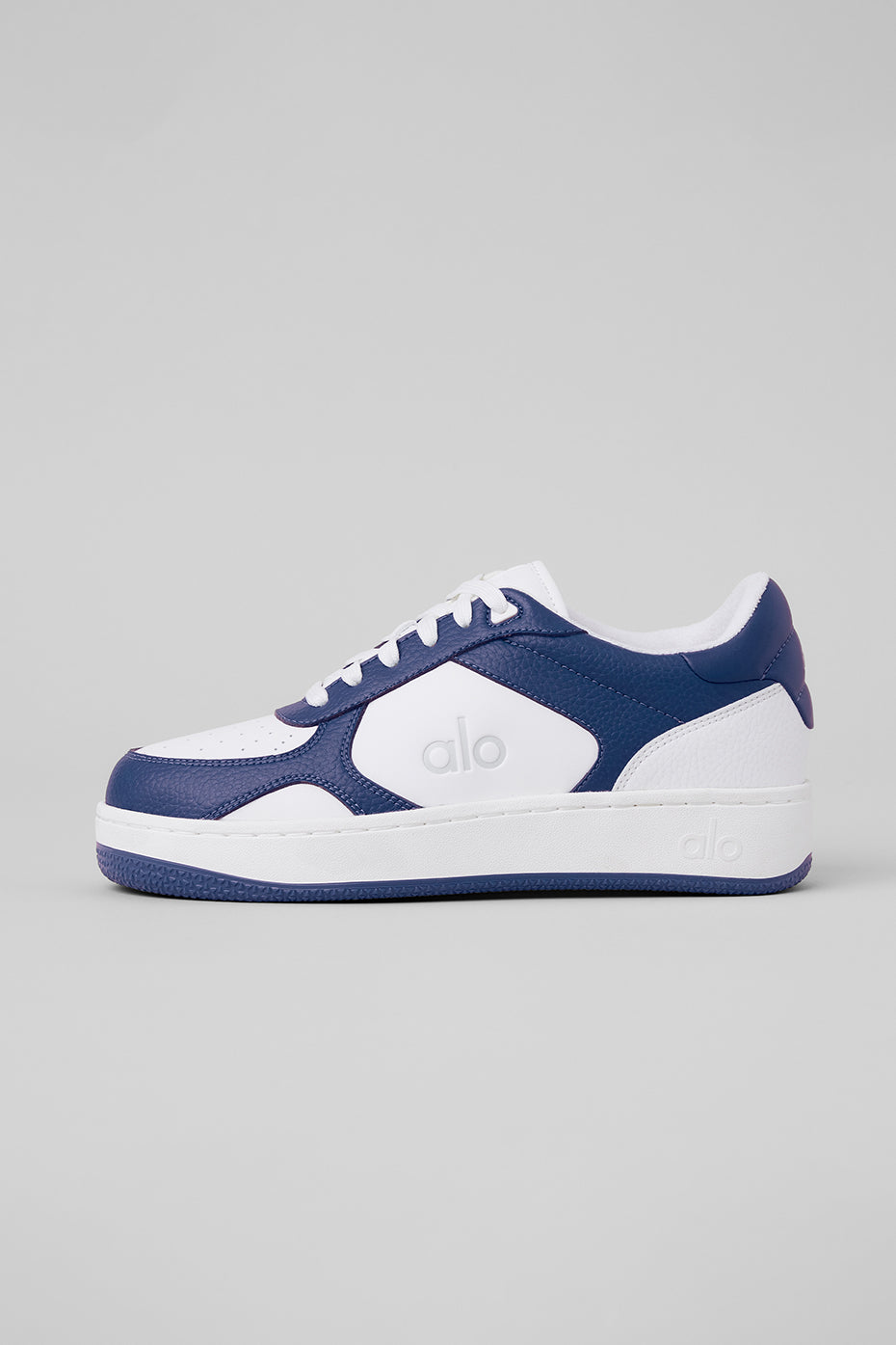 ALO Recovery Mode Sneaker - Navy/White
