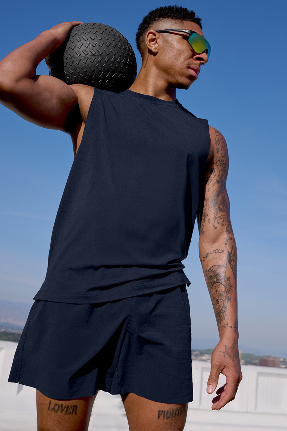 ALO Vapor Muscle Tank - Navy - Image 5