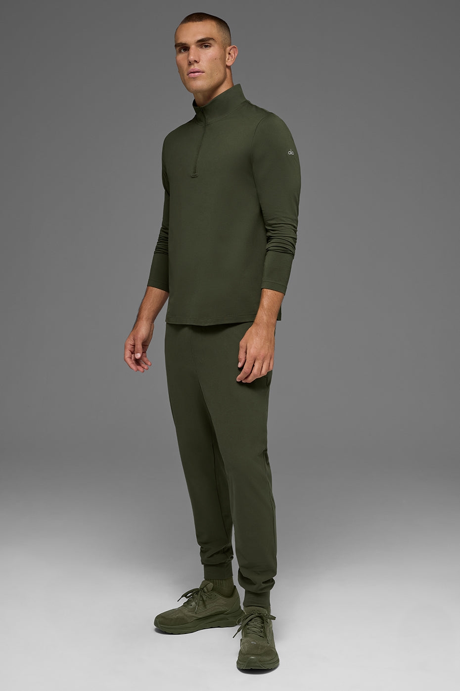 Conquer 1/4 Zip Reform Long Sleeve - Green Olive - Image 6