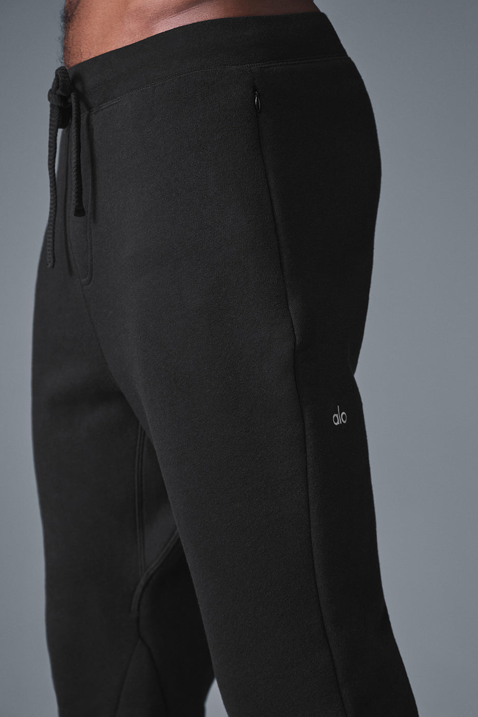 The Triumph Sweatpant - Black - Image 4