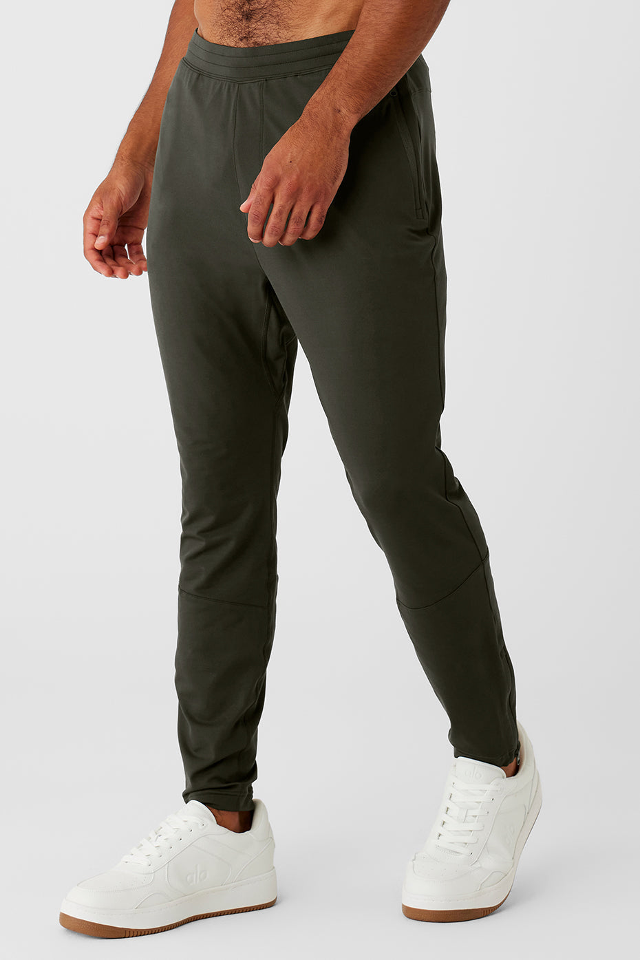 Conquer React Performance Pant - Stealth Green - Image 3