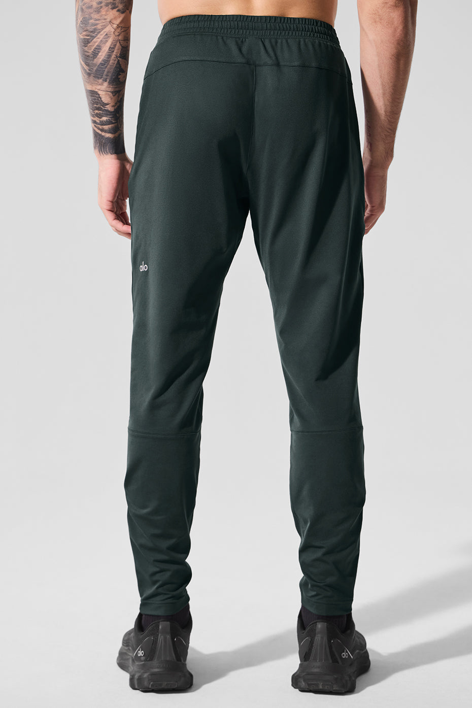 Conquer React Performance Pant - Charcoal Green - Image 2