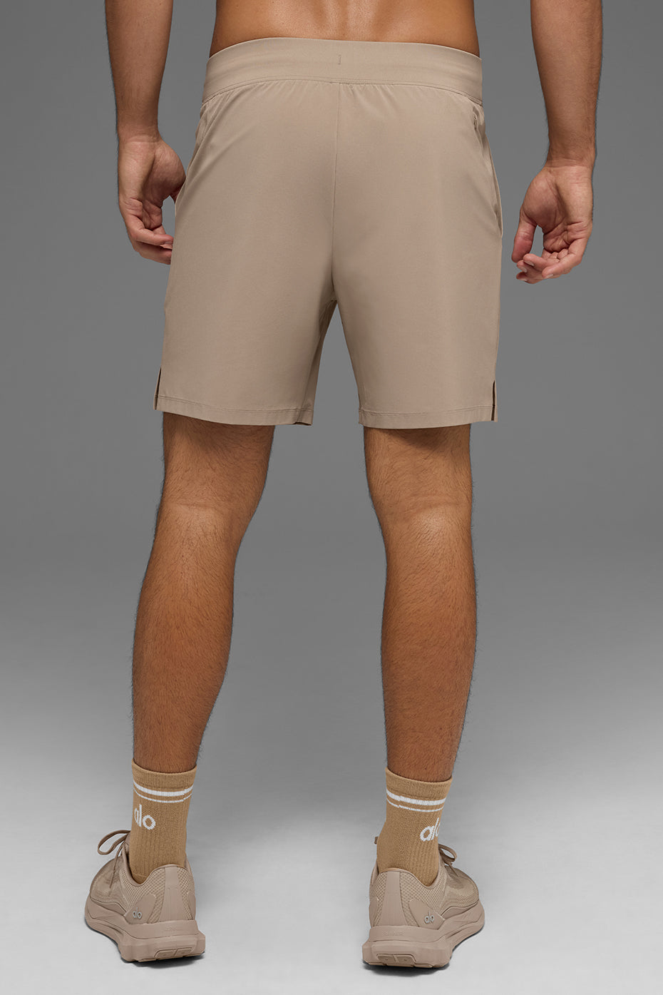 7 Repetition Short - Gravel - Image 3