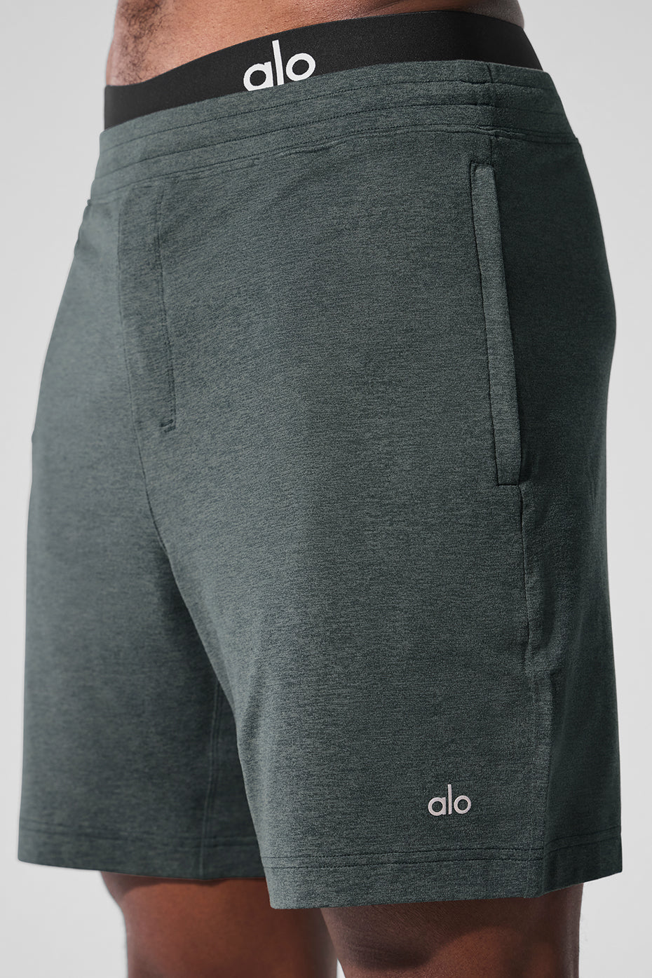 7 Conquer React Performance Short - Charcoal Green Heather - Image 3
