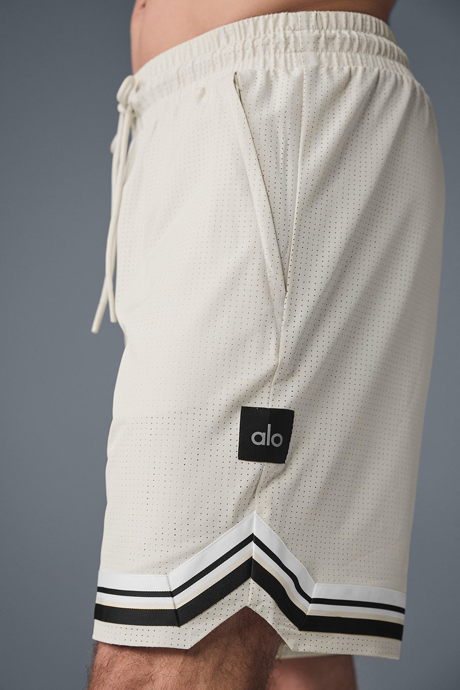 9 Traction Arena Short - Bone - Image 4