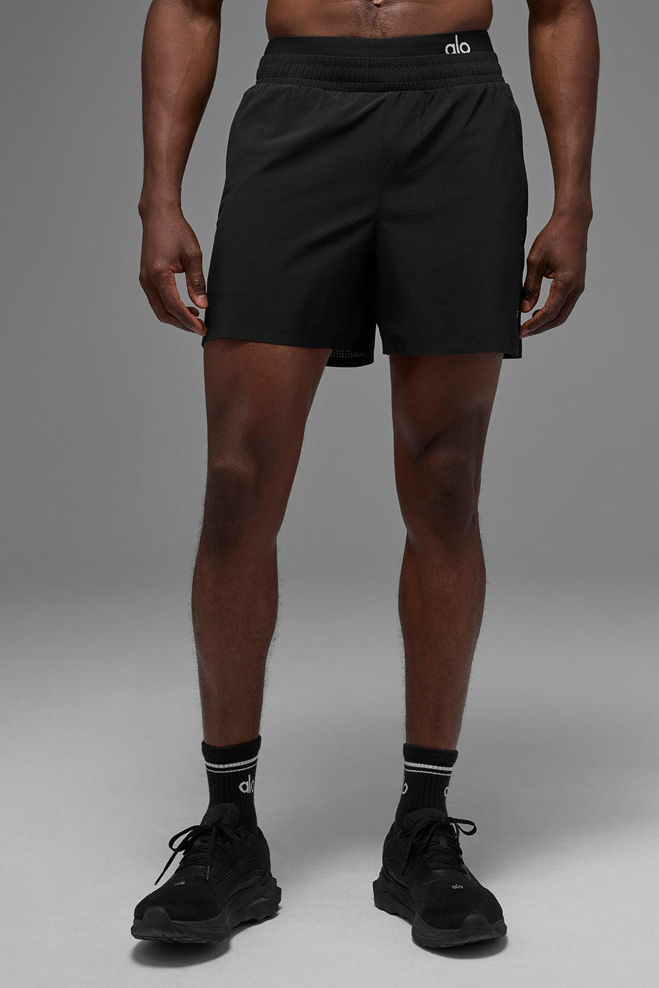 5 Traction Running Short - Black - Image 3