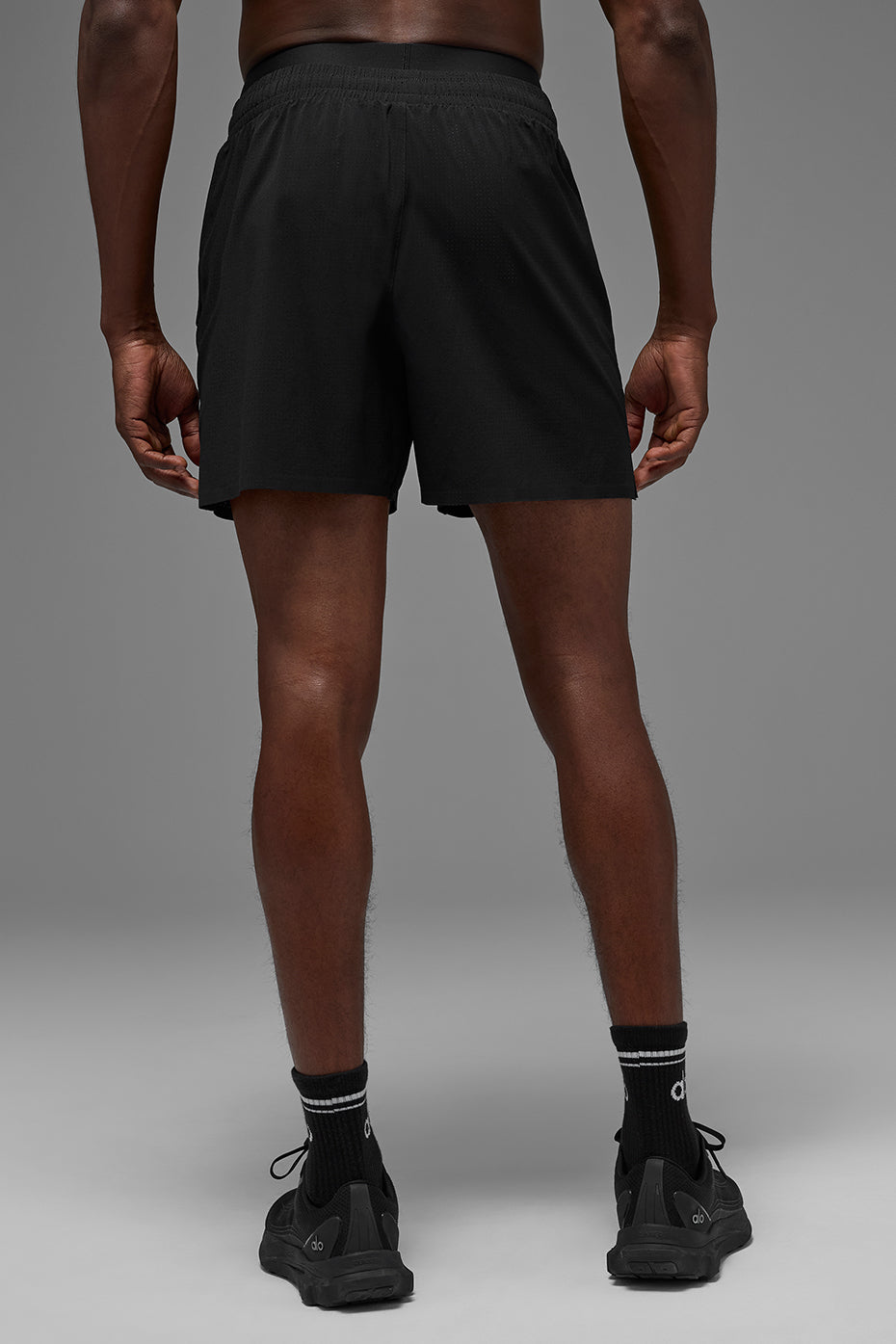 5 Traction Running Short - Black - Image 4