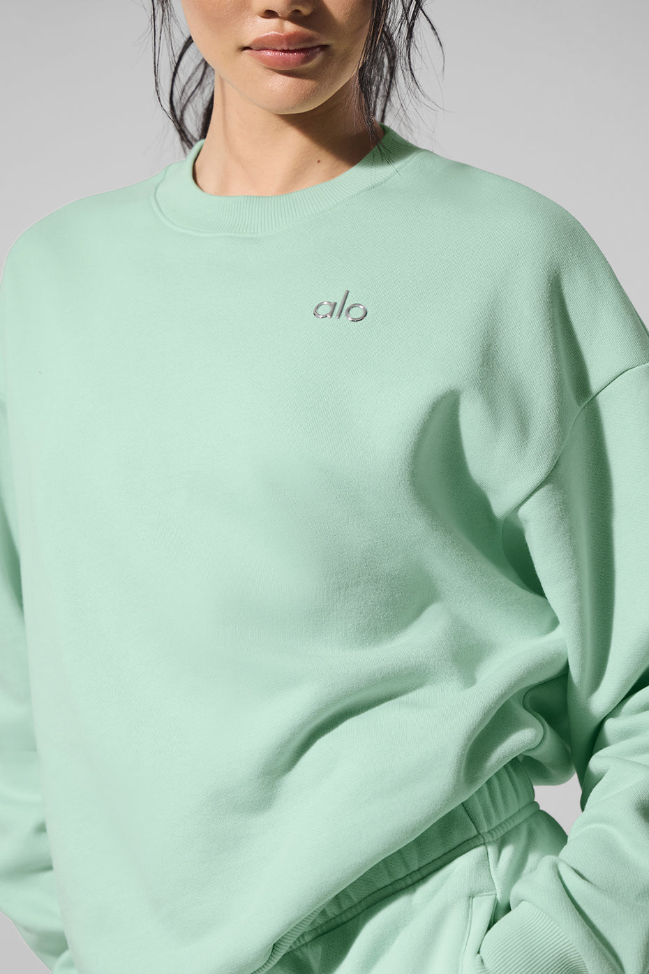 Accolade Crew Neck Pullover - Spearmint - Image 2