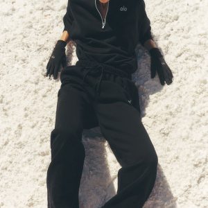 Accolade Straight Leg Sweatpant - Black