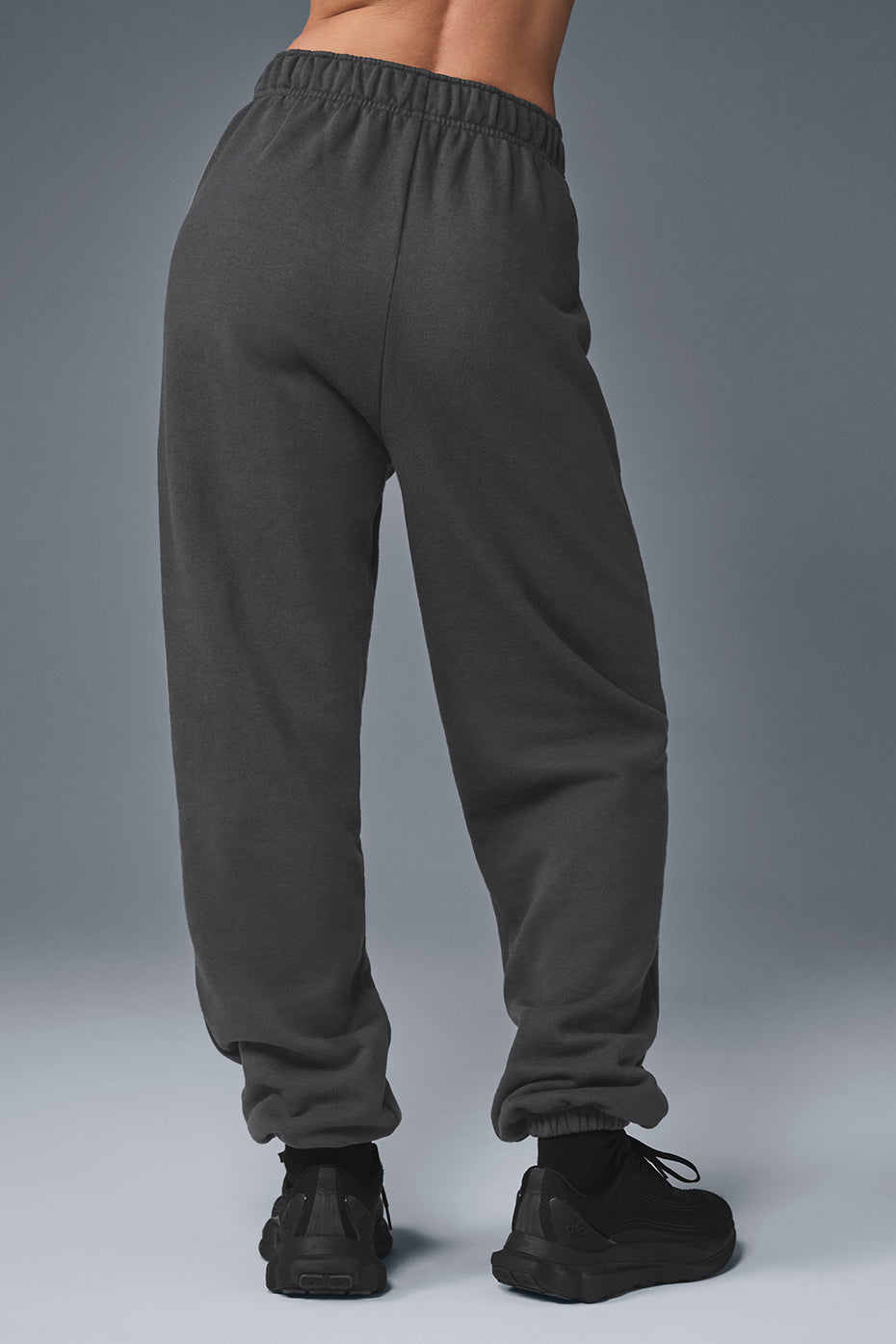 Accolade Sweatpant - Anthracite - Image 2
