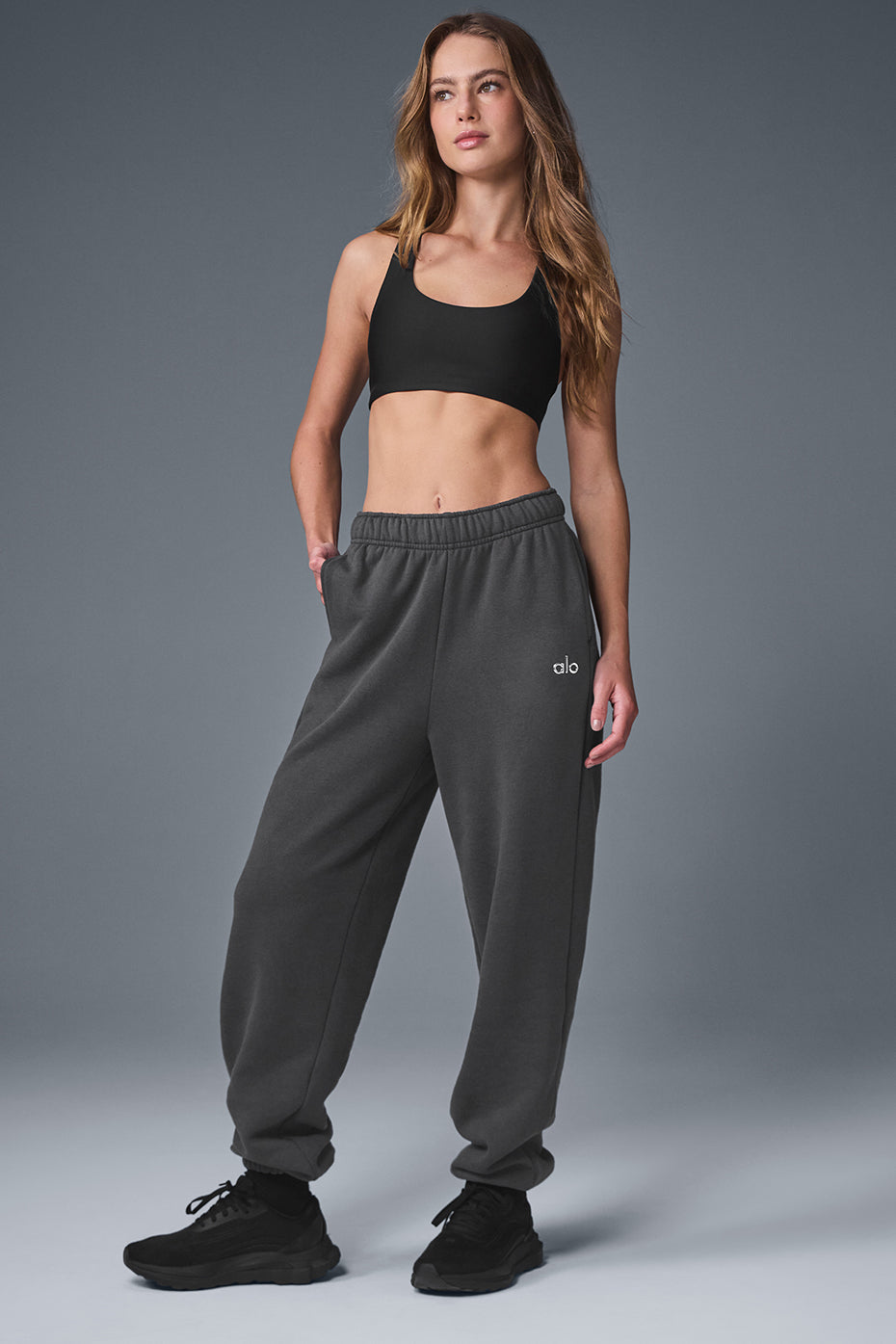 Accolade Sweatpant - Anthracite - Image 5