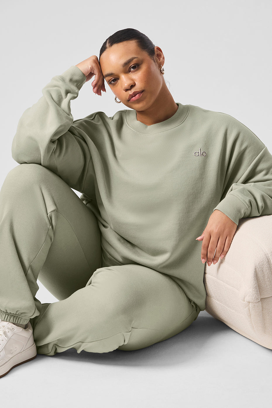 Accolade Sweatpant - Limestone - Image 9