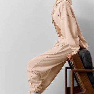 Accolade Sweatpant - Macadamia