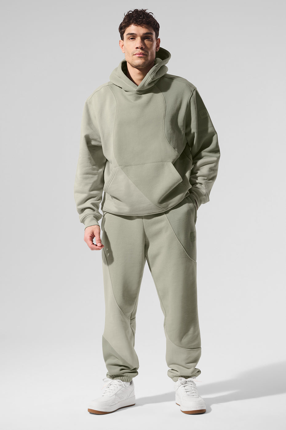 Make Waves Sweatpant - Limestone Tonal