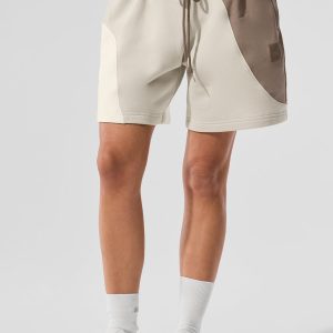7 Make Waves Short - Ivory/Bone/Gravel