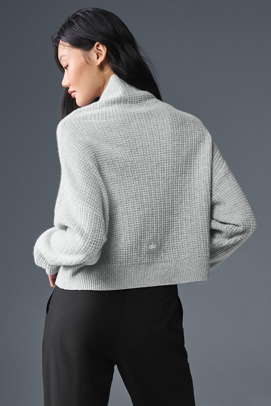 Cashmere Plush Waffle Turtleneck Pullover - Athletic Heather Grey - Image 3