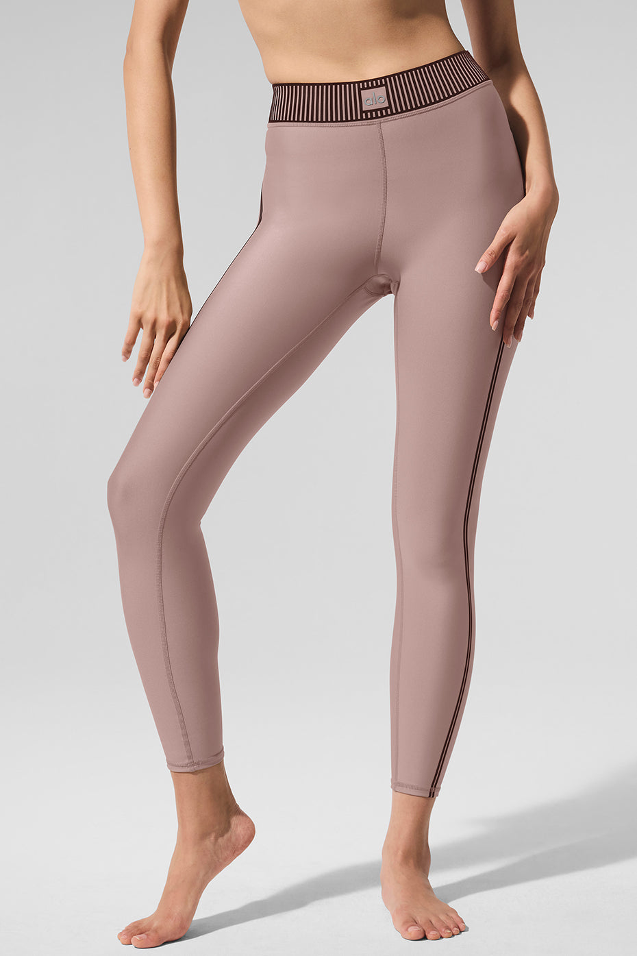 Airlift High-Waist 7/8 Line Up Legging - Taupe - Image 2