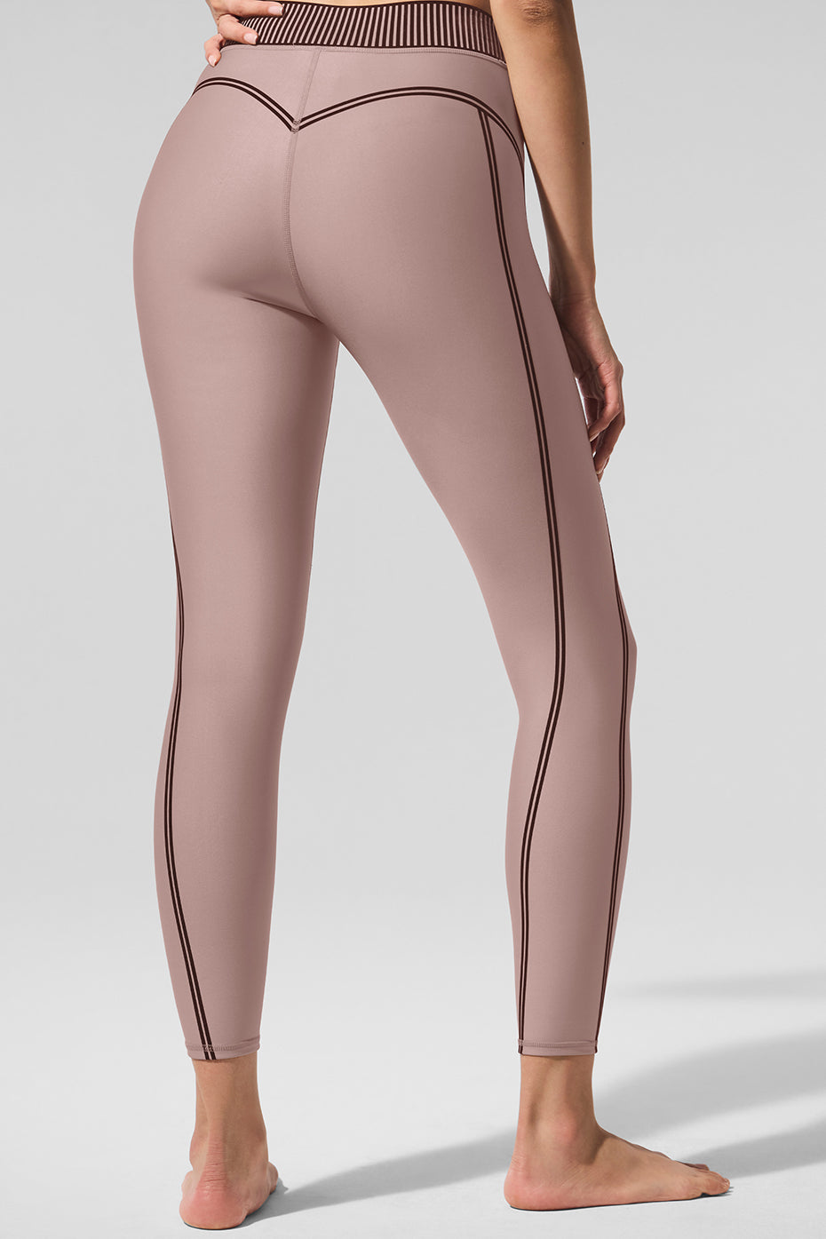 Airlift High-Waist 7/8 Line Up Legging - Taupe - Image 3