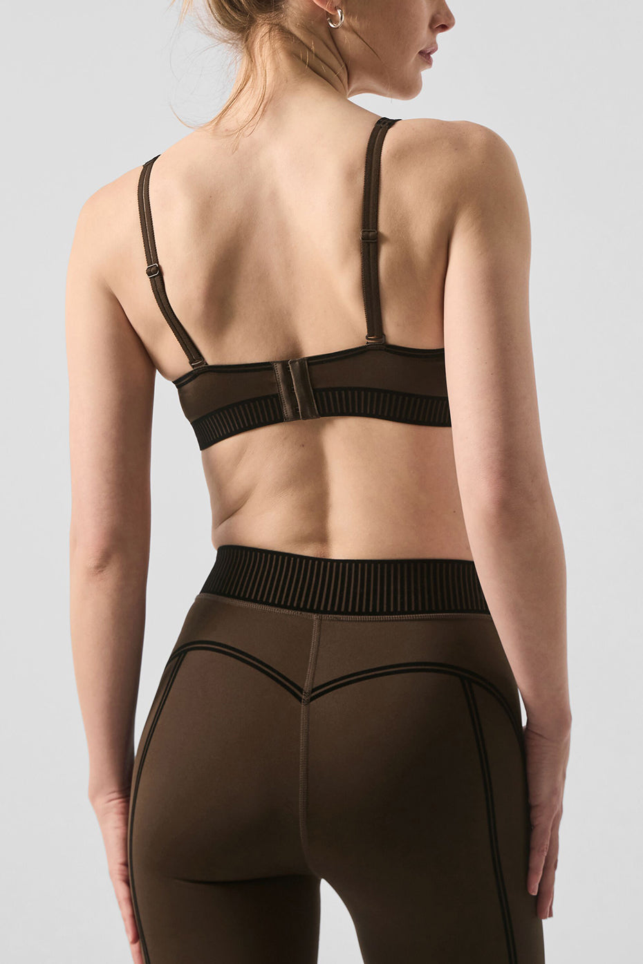 Airlift High-Waist 7/8 Line Up Legging - Espresso - Image 2