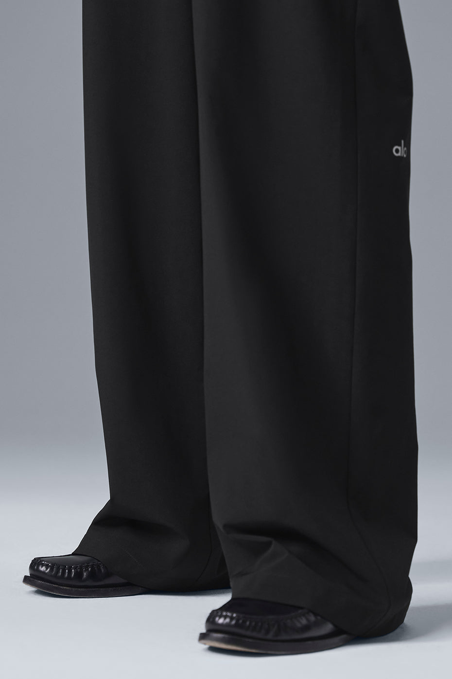 High-Waist Pursuit Trouser (Long) - Black - Image 4