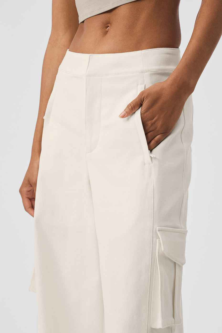 Show Off Cargo Wide Leg Trouser (Long) - Ivory - Image 4