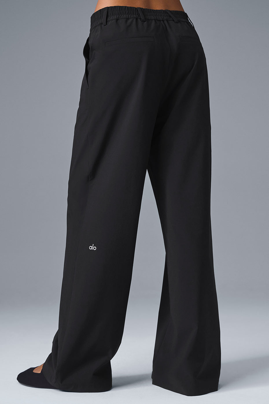 High-Waist Pursuit Trouser (Regular) - Black - Image 3