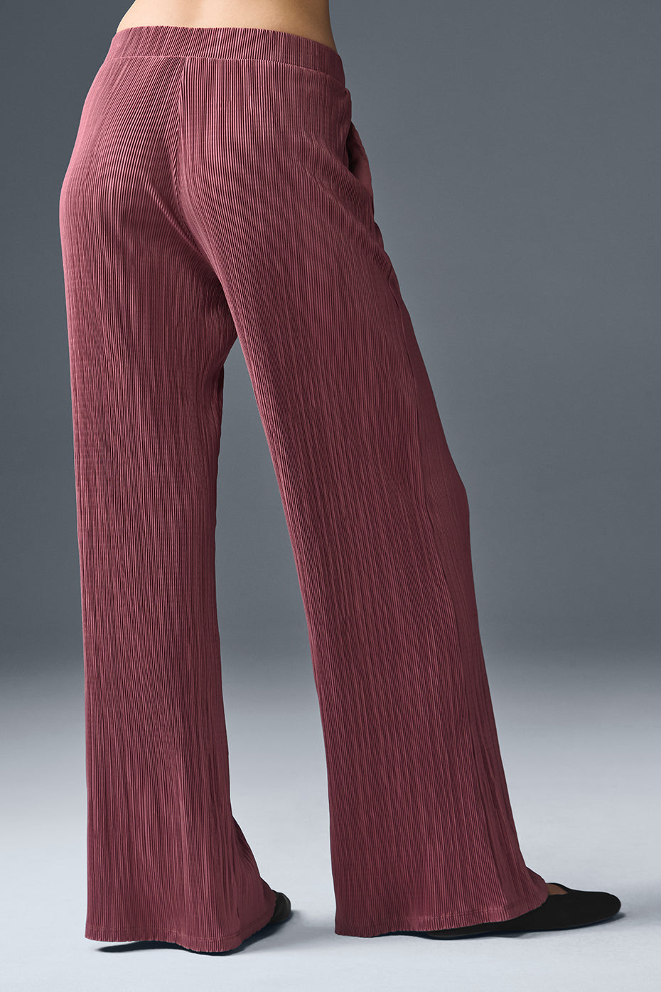 High-Waist Micro Plisse Straight Leg Pant - Burgundy Truffle - Image 4