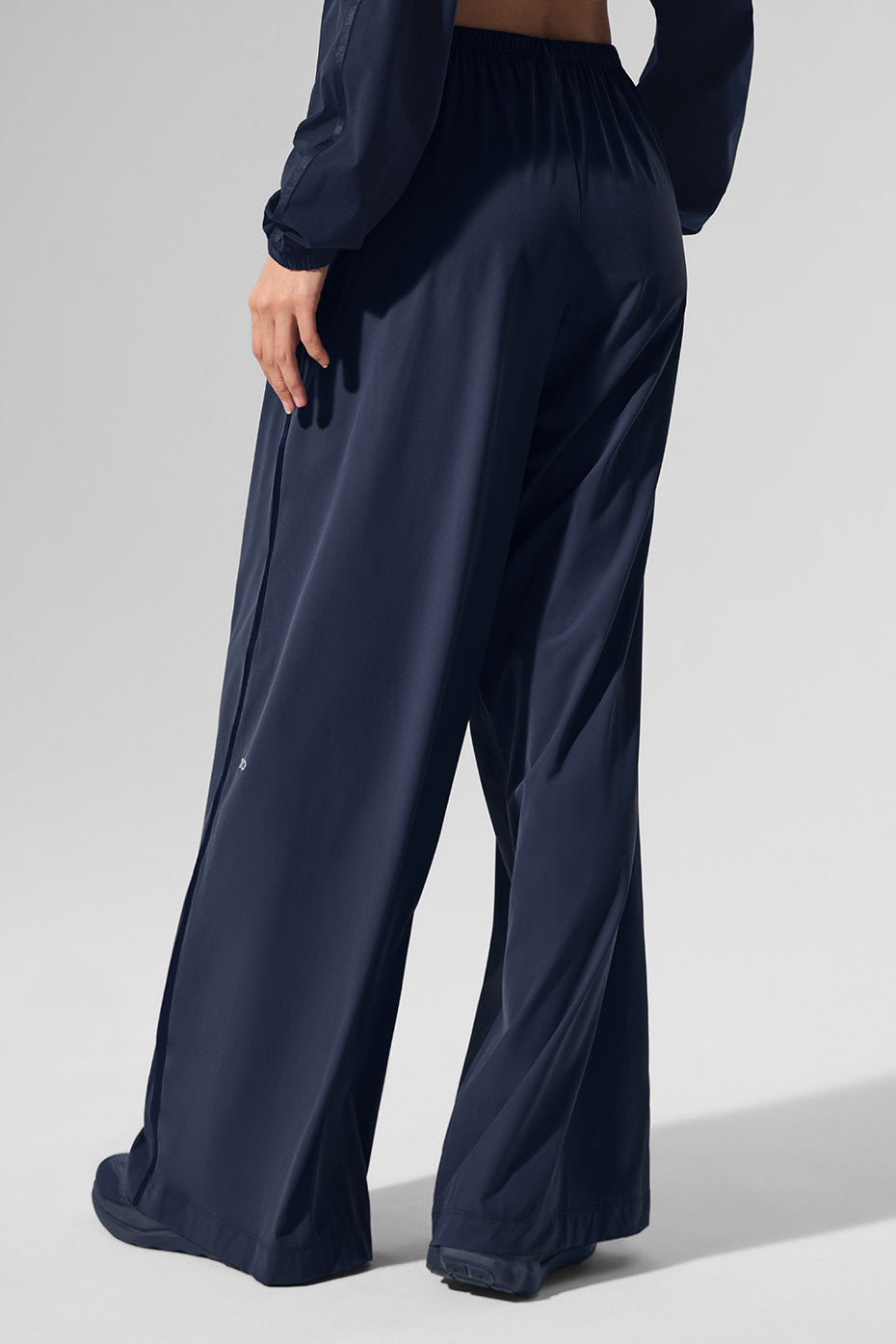 Breezy Wide Leg Pant (Long) - Navy - Image 3