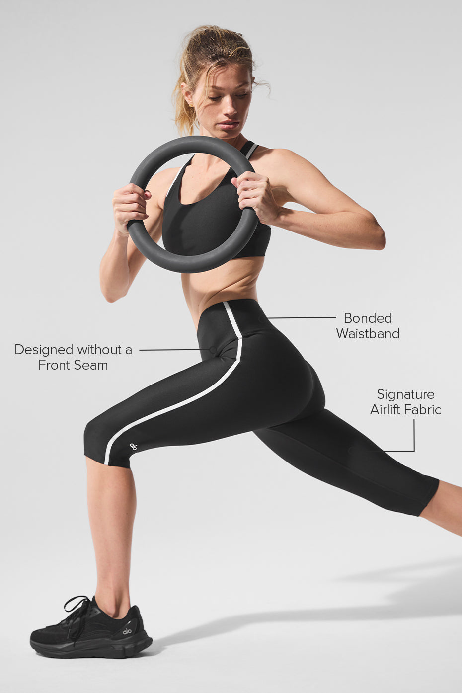 Airlift High-Waist Super Sleek Contrast Capri - Black/White - Image 2