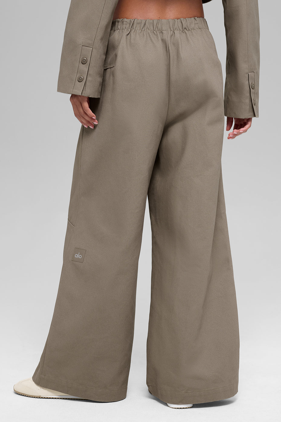 High-Waist Main Character Wide Leg Trouser - Light Cocoa - Image 4