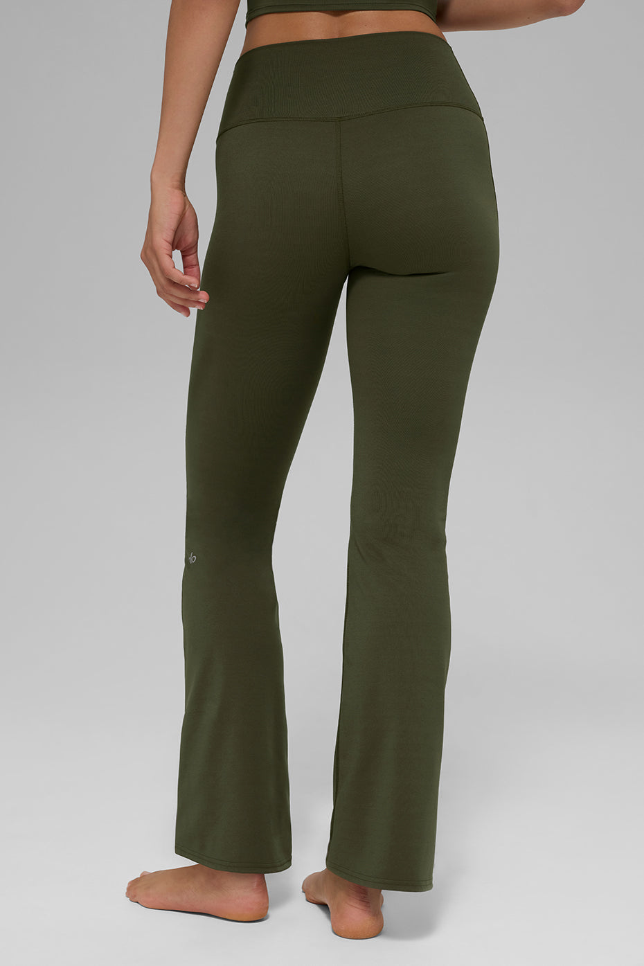 ALO Softsculpt High-Waist 7/8 Bootcut Legging - Green Olive - Image 2