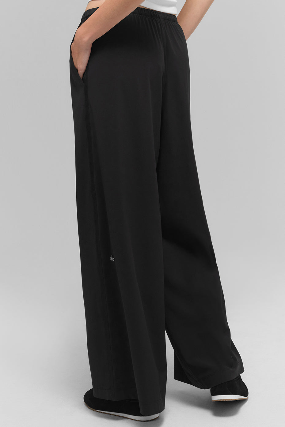 Breezy Wide Leg Pant (Regular) - Black - Image 3