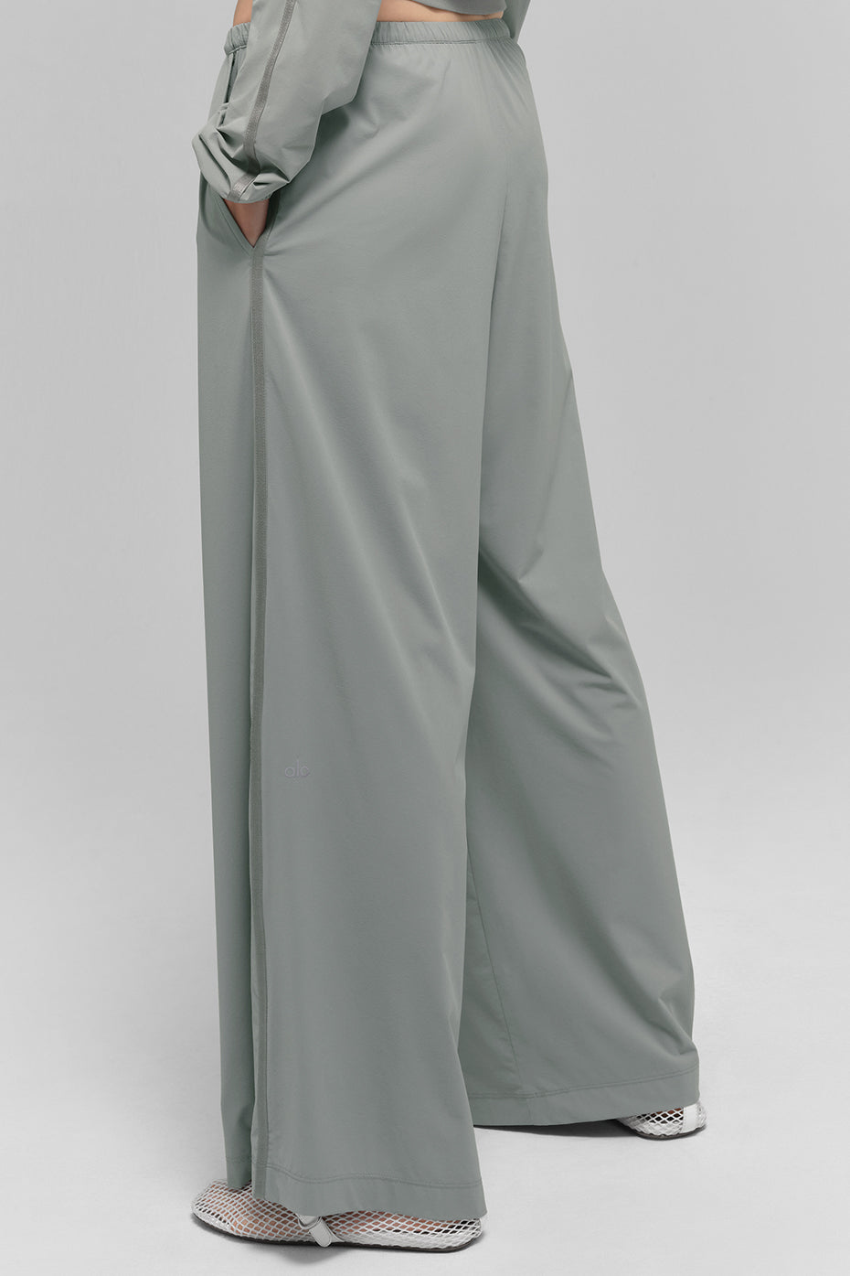 Breezy Wide Leg Pant (Regular) - Lunar Grey - Image 4