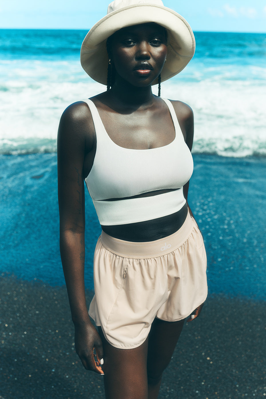 Match Point Short - Macadamia