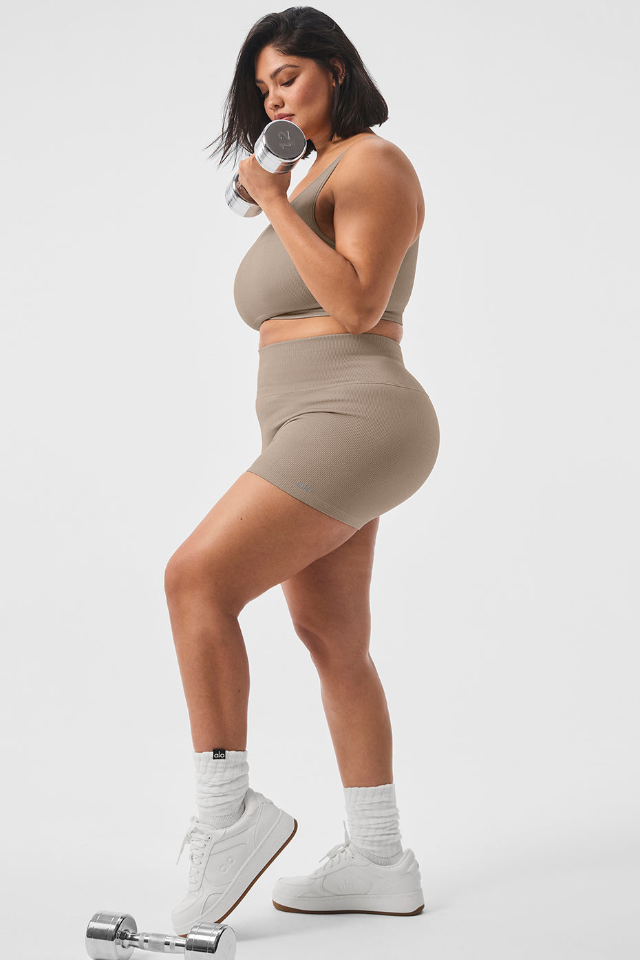 3 Seamless Ribbed Shimmer Short - Gravel - Image 10